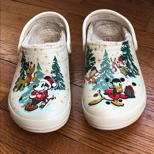 Disney CROCS Christmas Mickey Mouse, Donald Duck W12 M10 Lined